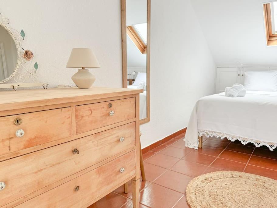 Costa Inn Beach House With Pool By Homeful Homes Costa de Caparica Eksteriør bilde