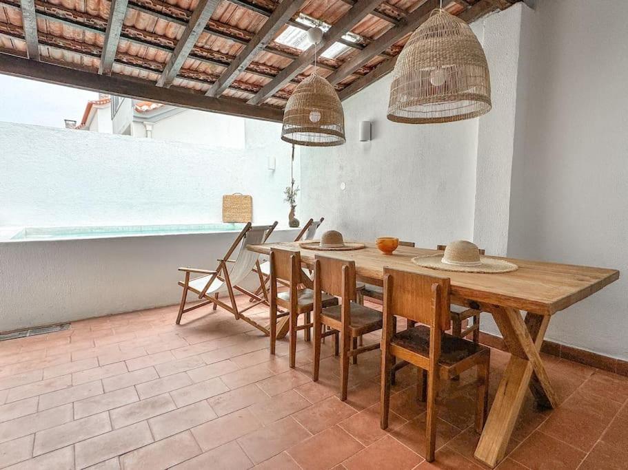 Costa Inn Beach House With Pool By Homeful Homes Costa de Caparica Eksteriør bilde